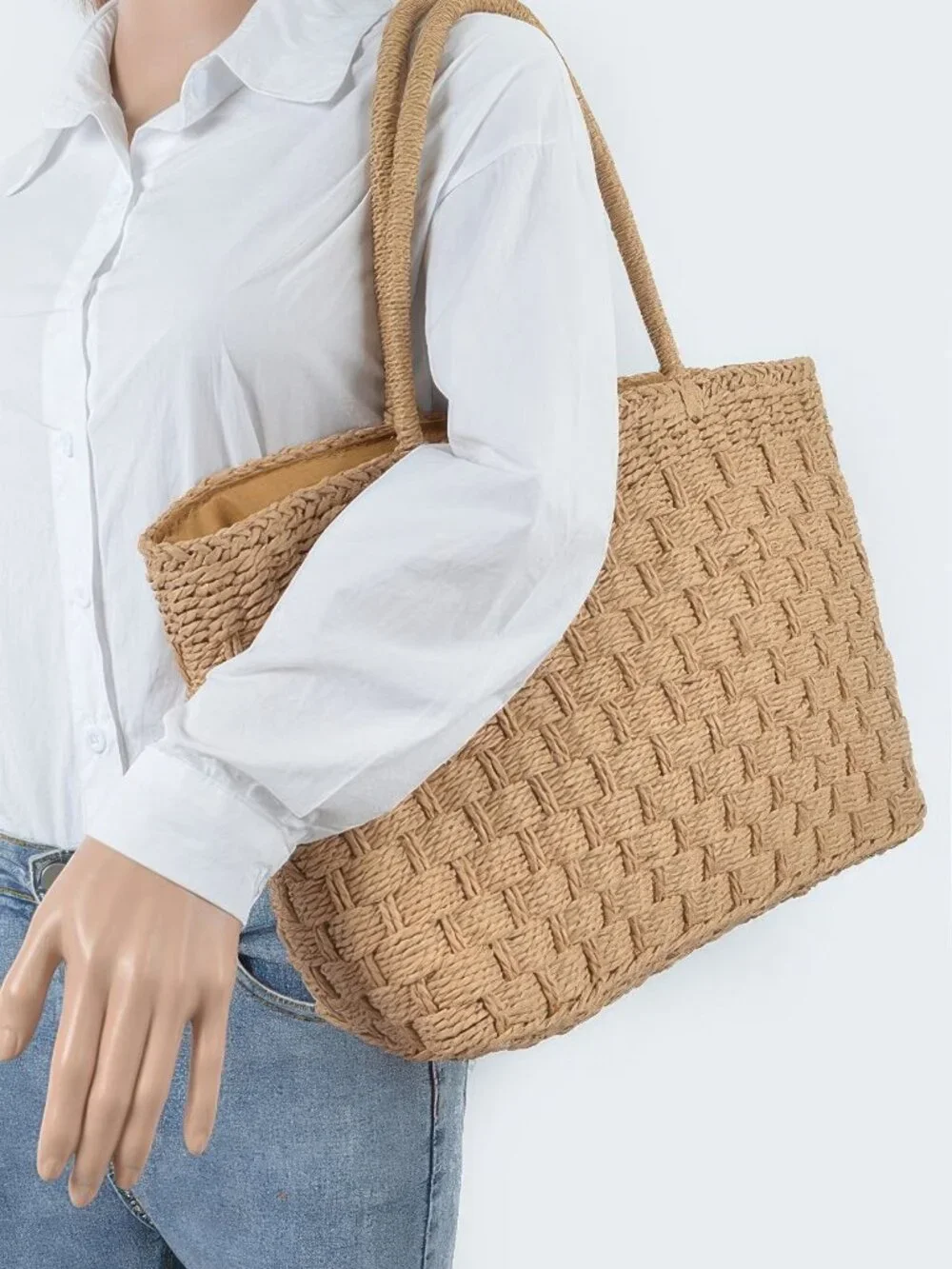 BB Boutique this straw